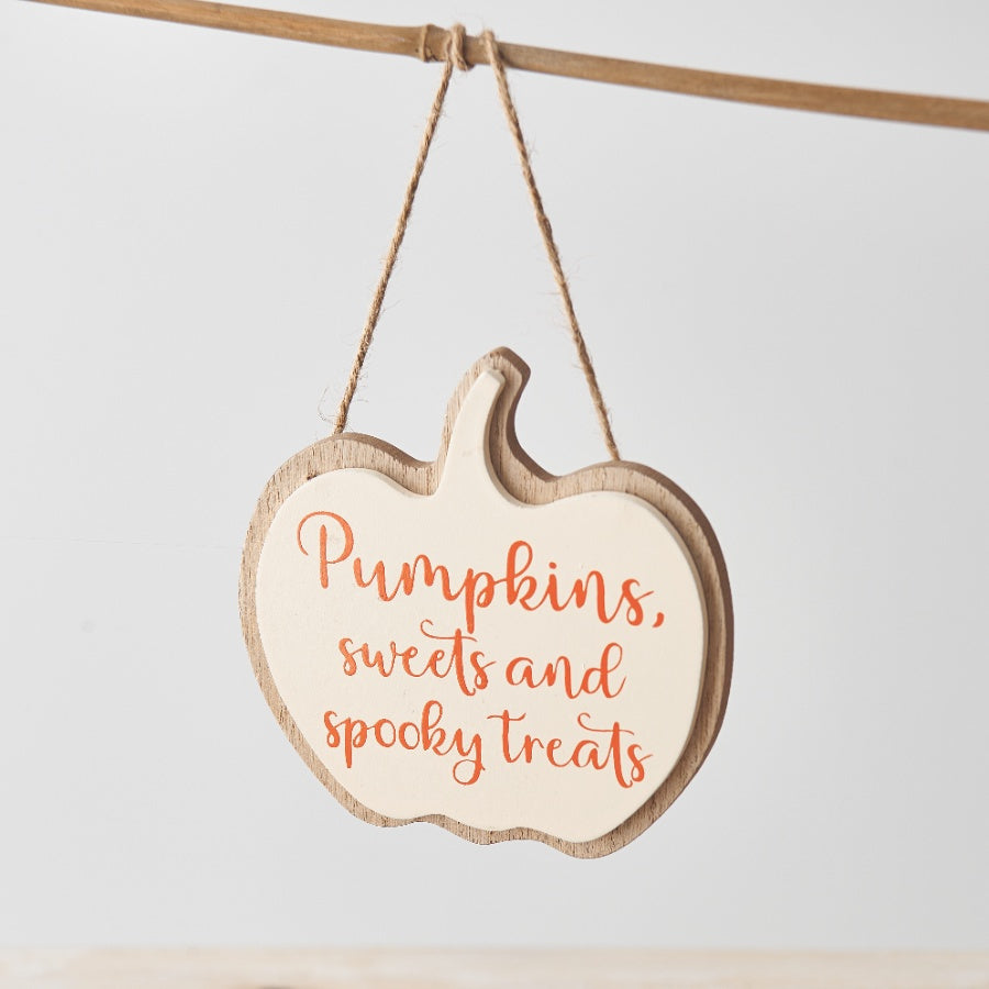 "Spooky Treats" Pumpkin Biscuit Hanger